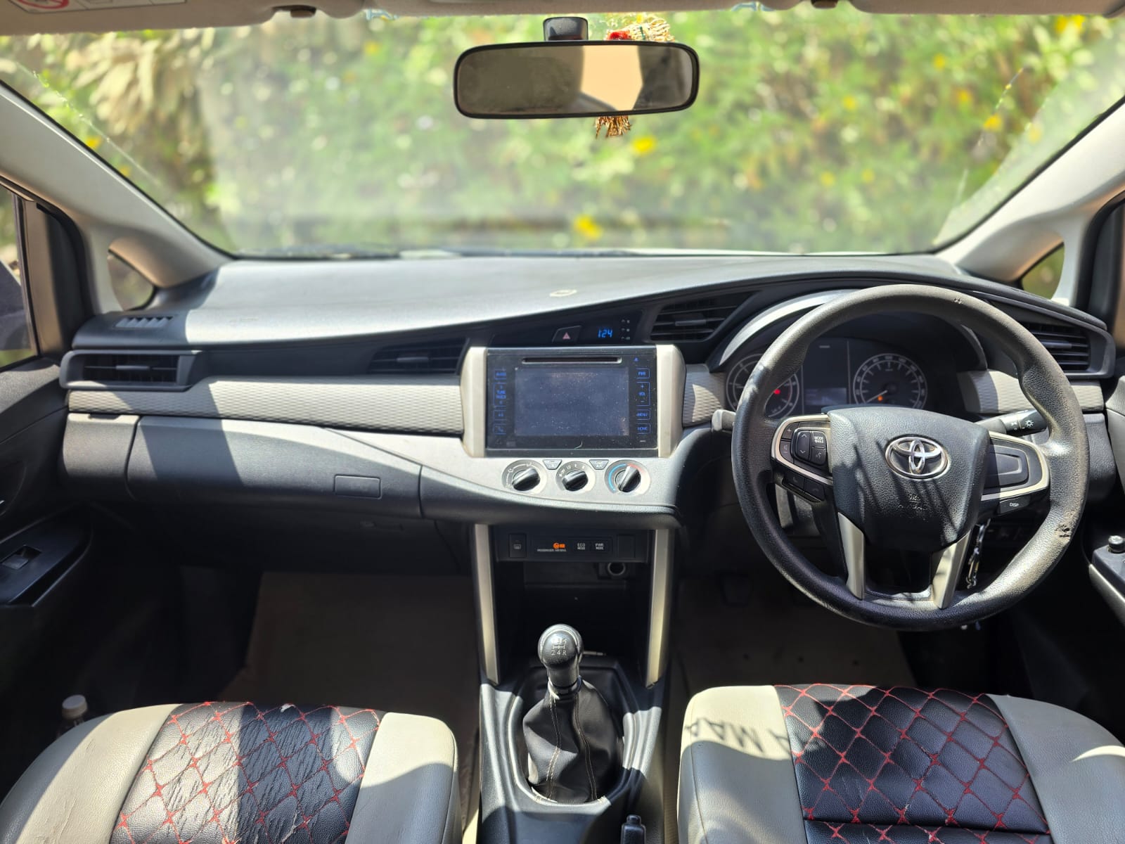 ganesh-innova-4567-interior