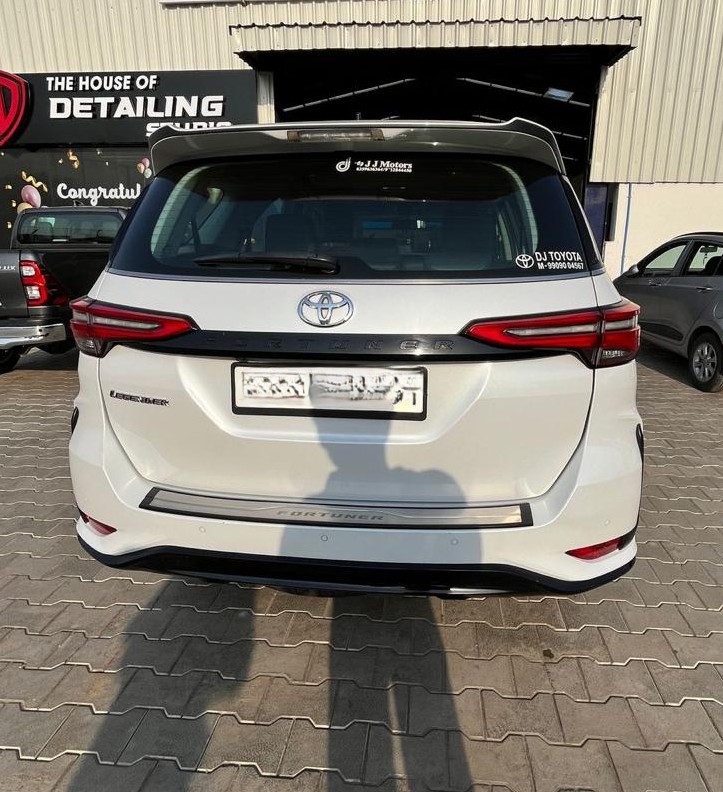 karan-fortuner-5001-back