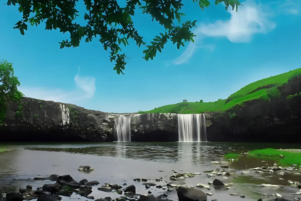 jua waterfall banswara