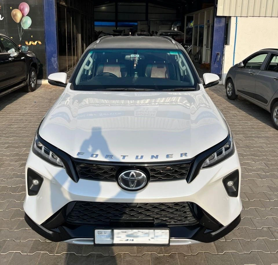 Fortuner Front